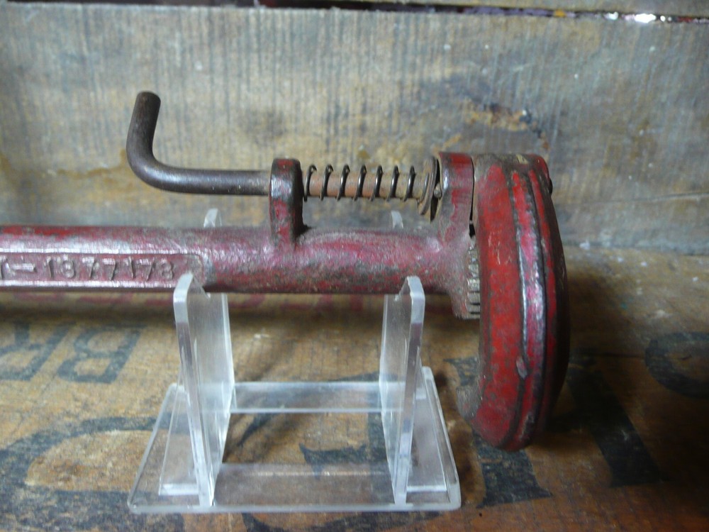 Vintage Andree Basin Wrench 8"