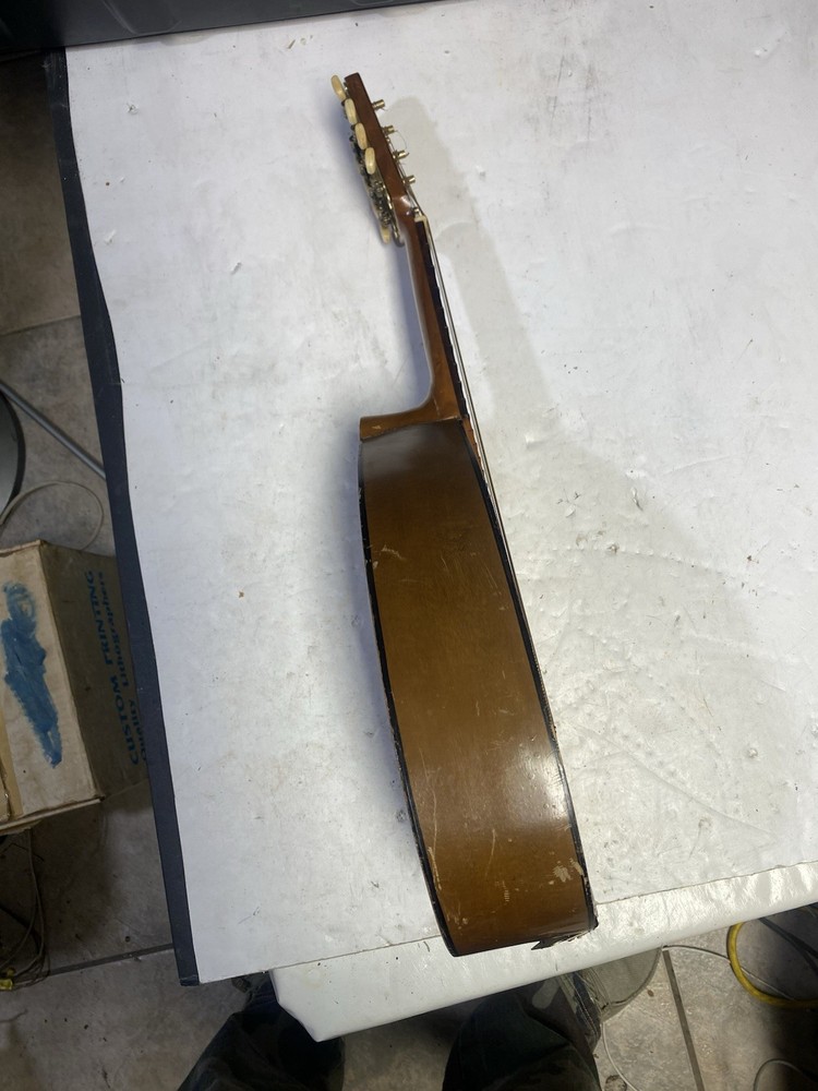 Vintage Mandolin Unbranded Unknown Missing String As Is No Crack Solid