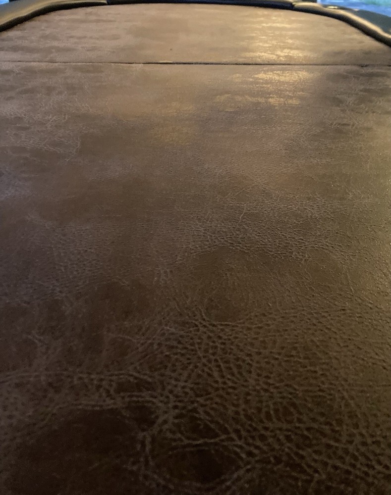 10 person poker table