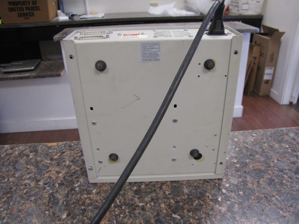 CMS STACK/3 External SCSI Hard Drive ST-138N for Apple Macintosh -Powers & Spins