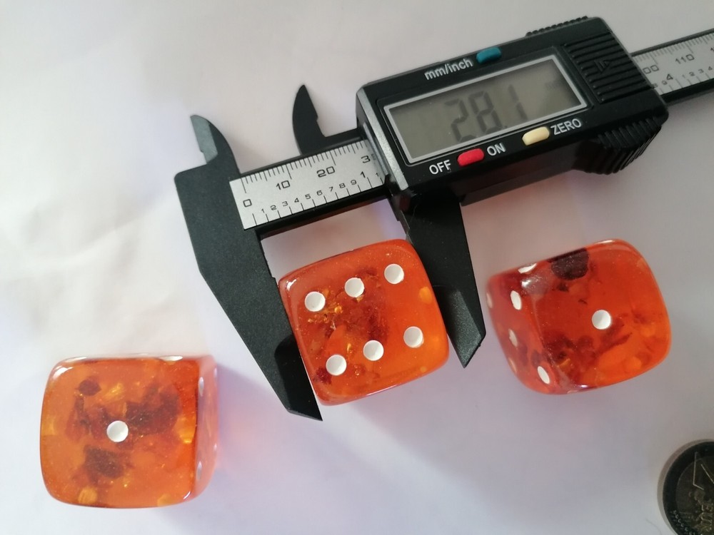 3 HANDMADE BALTIC AMBER Dice