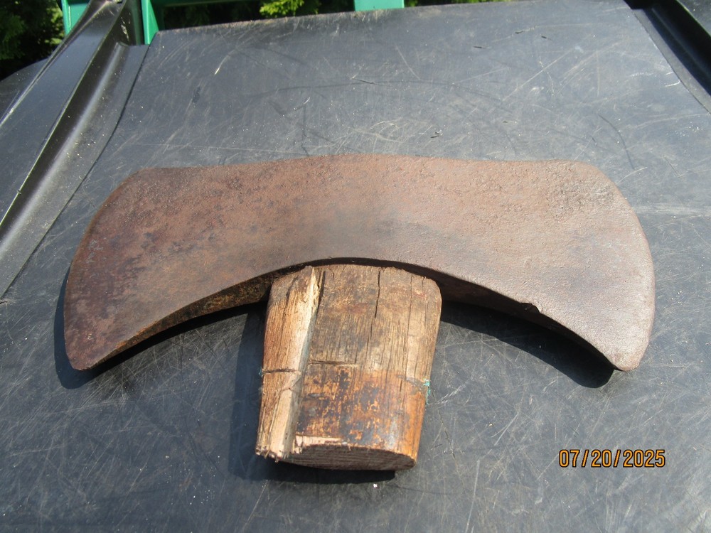 Vintage Double Bit Axe Head (NO MAKERS MARK VISIBLE)