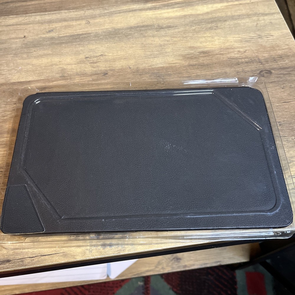 Apple iPad Mini Key Board Opened Box zagg keys Mini