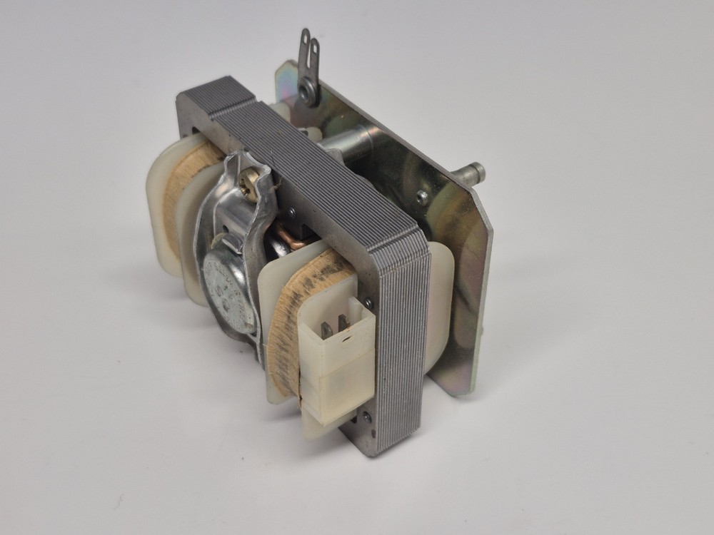 Vintage Garrard 42M Turntable Motor