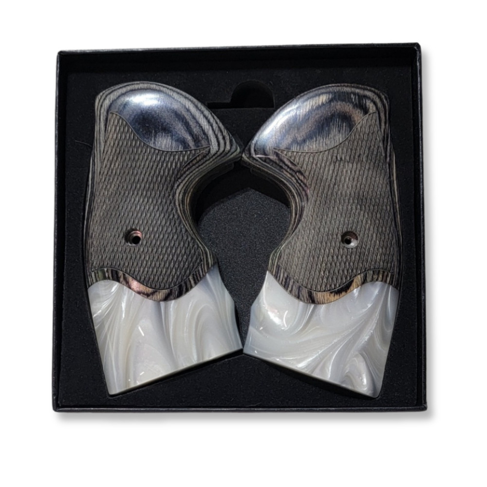 Black Rosewood with Pearl Accent Grips for the Colt Python Grips,Colt Python2020