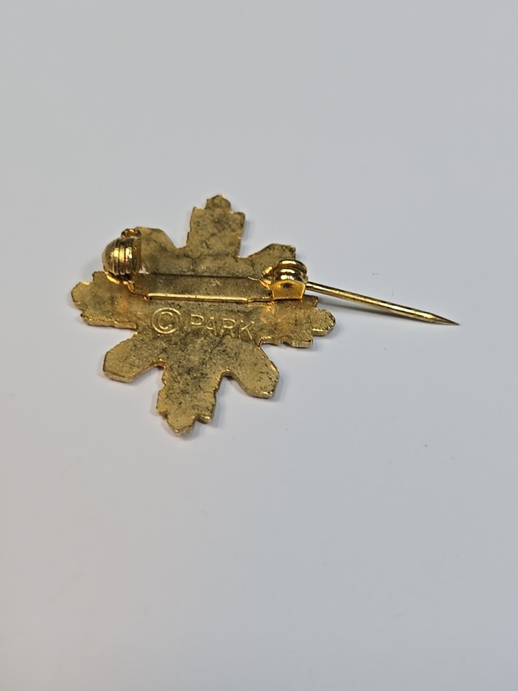 Utah Snowflake Souvenir Lapel Pin