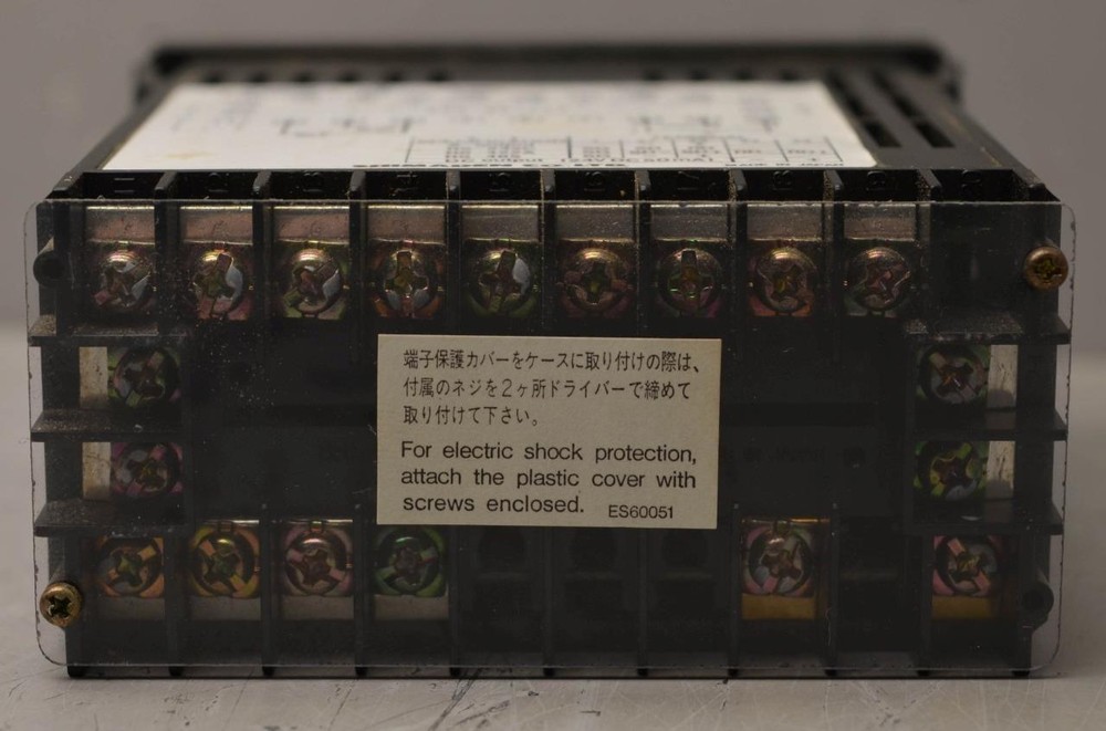 Shimaden SD20 Controller Model SD20-690-101600-E0