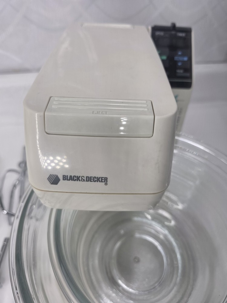 Vintage Black & Decker SM 100 Automatic Electronic Timer Shut Off 12-speed