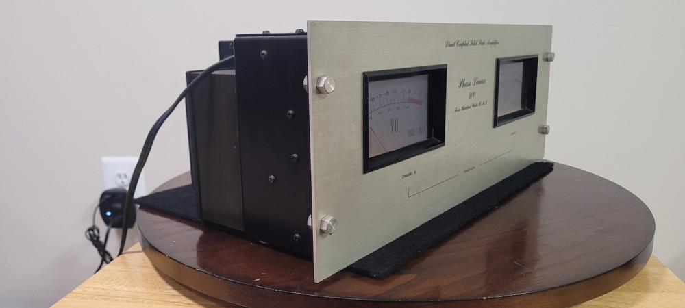 Phase Linear 400 Amplifier. Tested, Works.