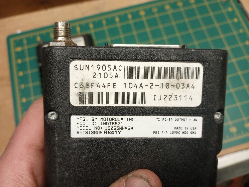 Motorola Unknown 3 Watt Transmitter Device
