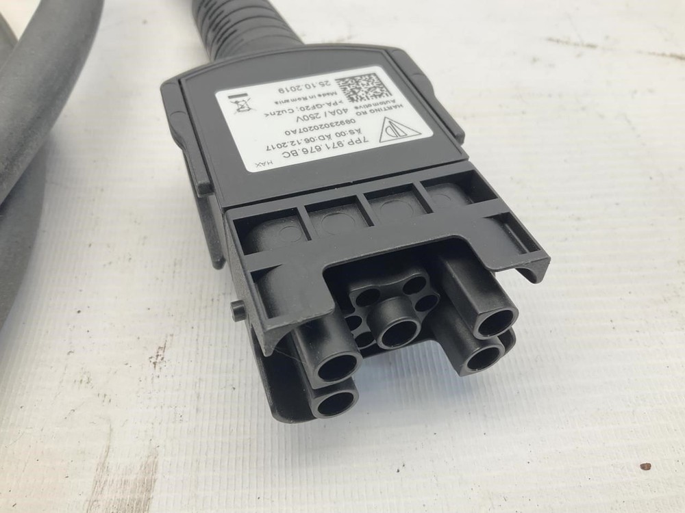 21–23 Porsche Taycan High Voltage Charge Cable T