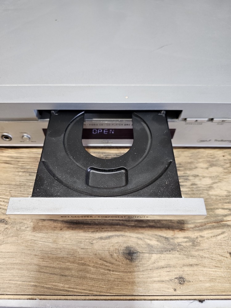 RCA DRC 220 MP3 Decoder DVD Player