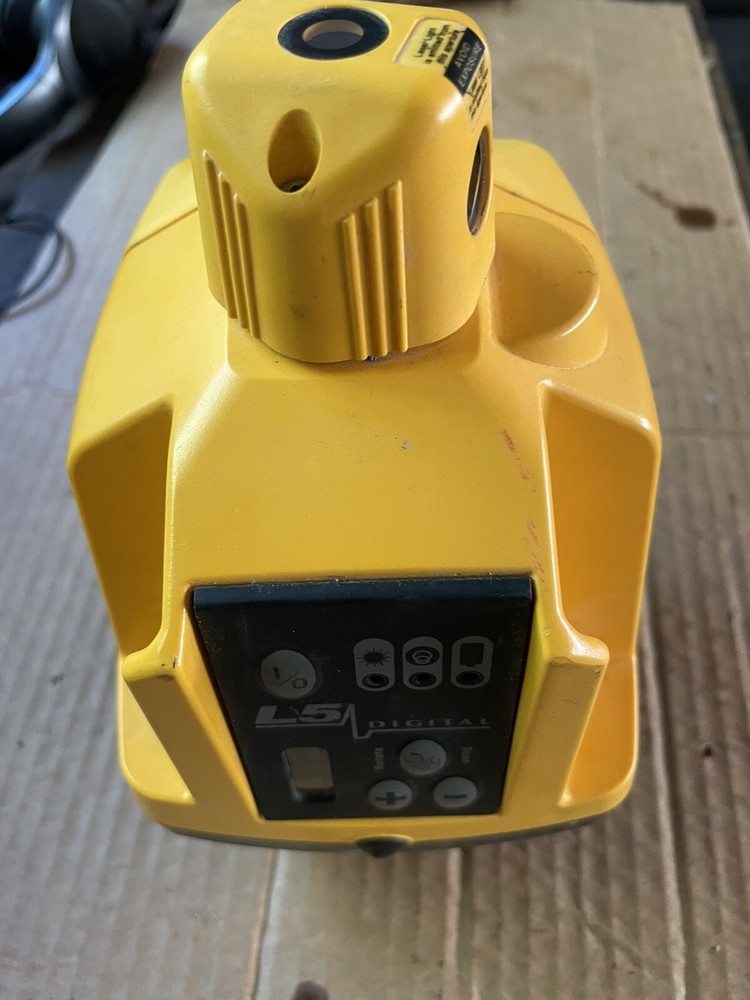 PRO SHOT L5 DIGITAL LASER LEVEL. SELLING AS IS.