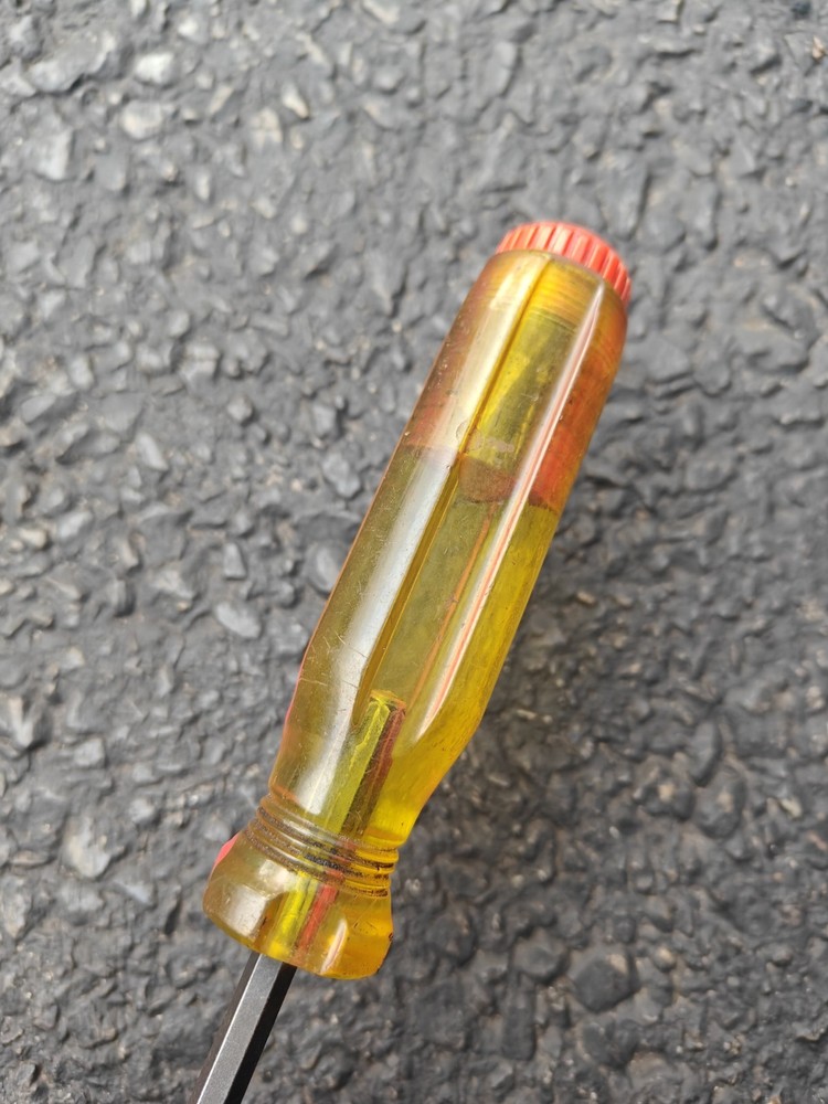 Matco Tools USA Magnetic Bit Driver Handle Long Screwdriver With Bits SDSM811