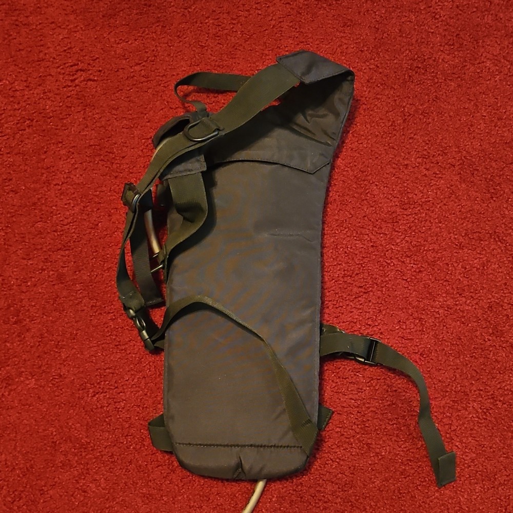 CamelBak Hydration Pack Black Olive Nylon Adjustable Size External Pocket