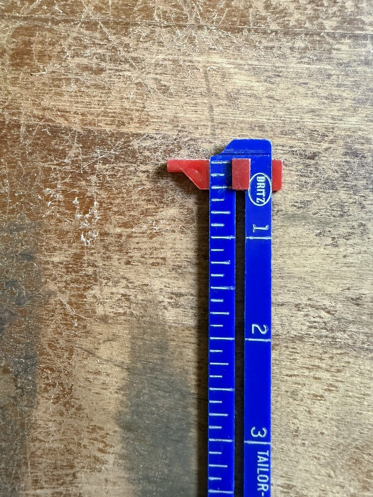 Good used condition Dritz 6” Tailor-Ette Ruler