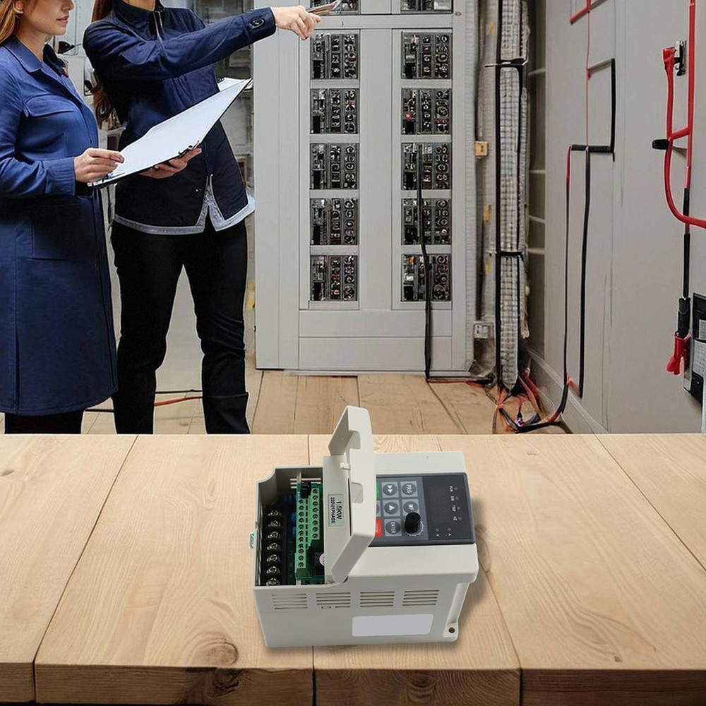 220V Input Variable Frequency Drive 3Phase Output 1 5KW for CNC Machines