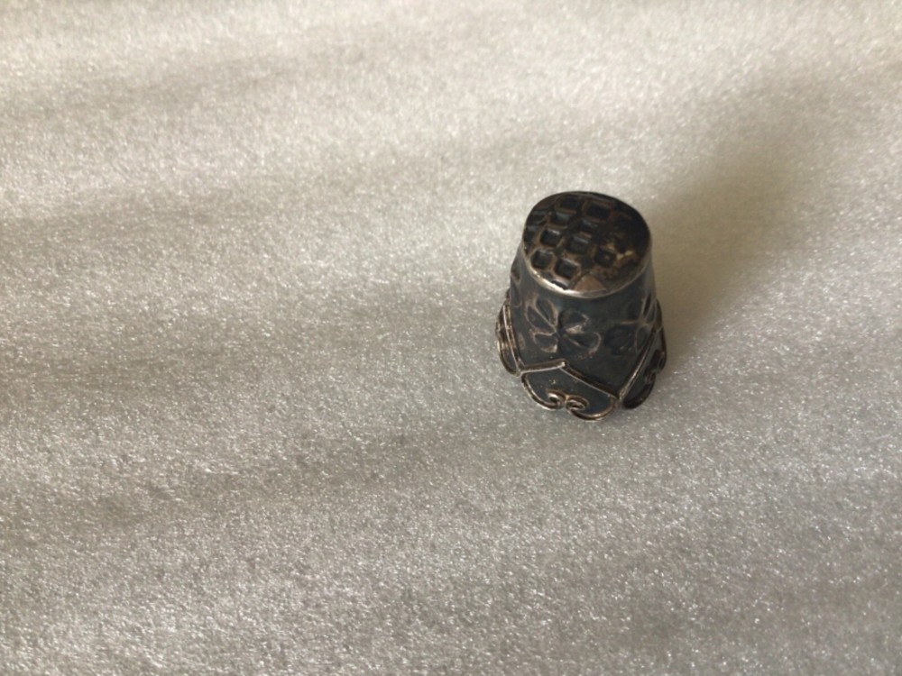 Mexico - Sterling silver thimble