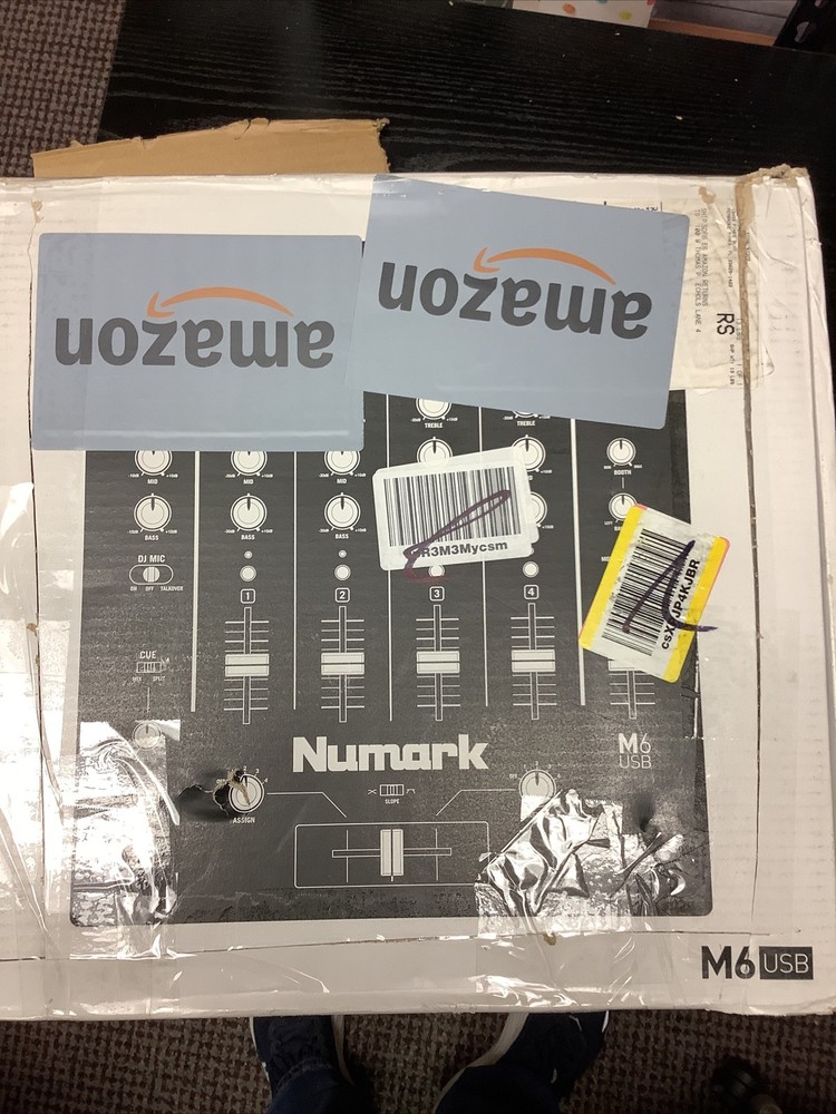 Numark M6 USB 4-channel DJ Mixer
