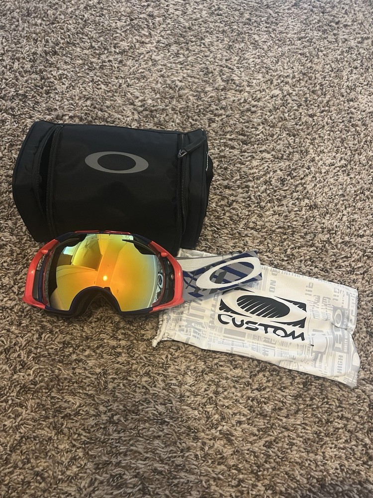 Custom Oakley Snow Goggles