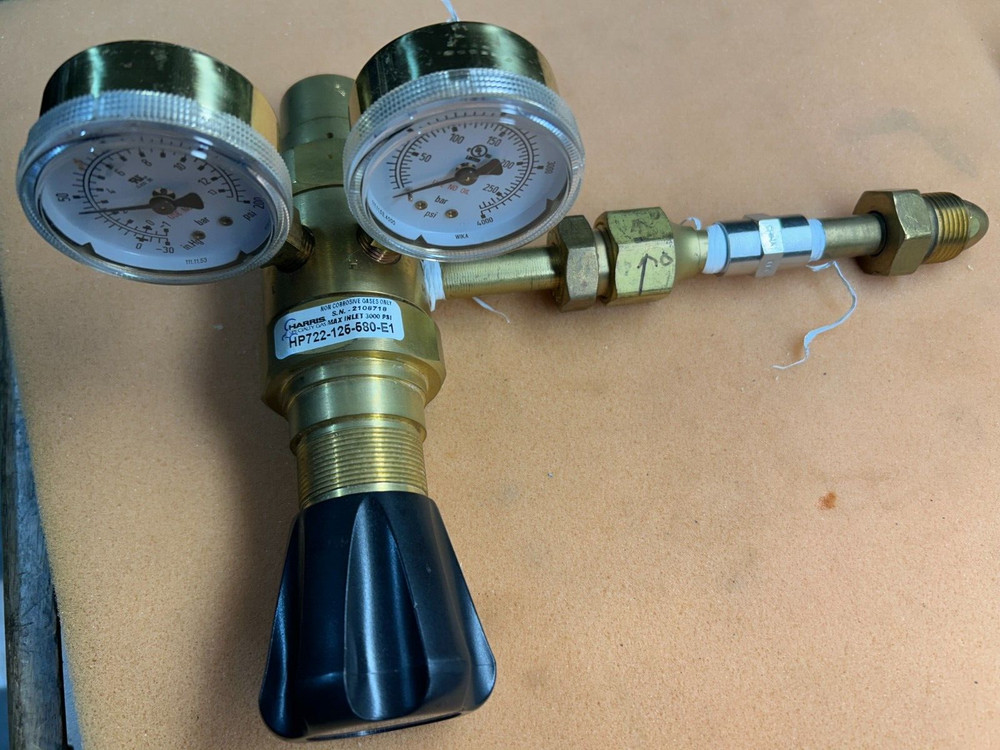 Harris HP722-126-580-E1 Compressed Gas Regulator