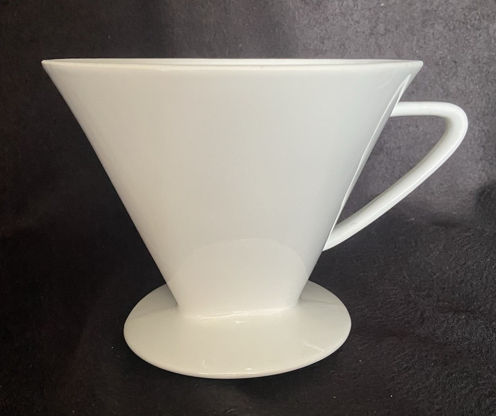 Cilio Ceramic Coffee Filter White Size 6