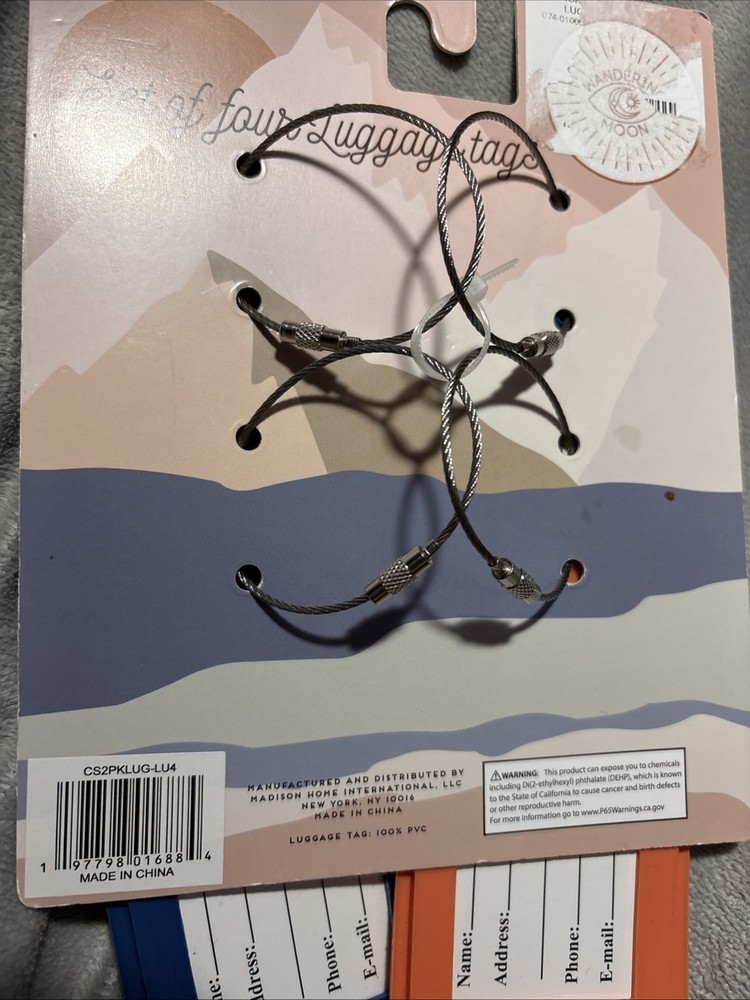 Wandering Moon l 4 pcs Luggage Tags Set l Mountains Views l Circular Rectangular
