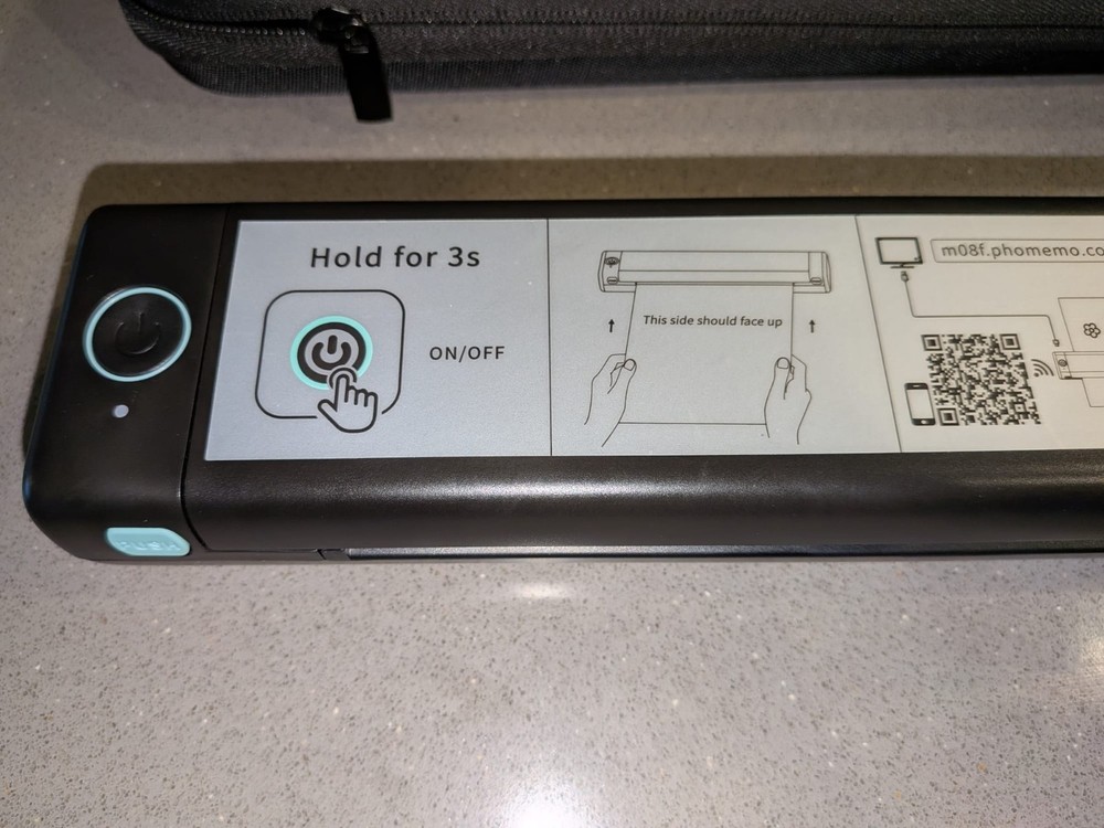 Phomemo Mo8F Bluetooth Stencil Printer Portable Black w/ Carrying Case