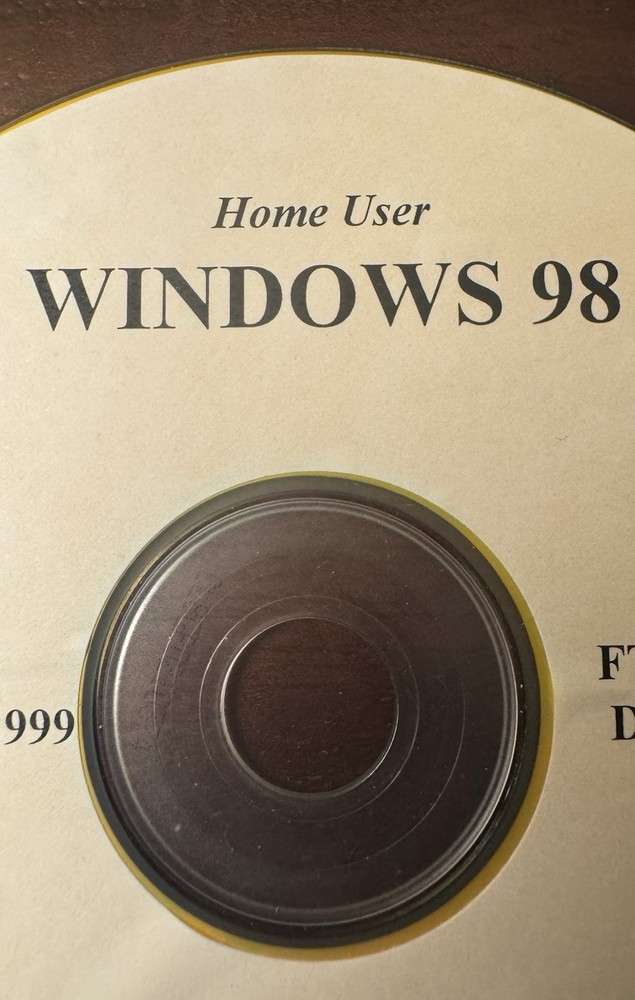 Microsoft Windows 98 Home User CD-ROM Disc Only Untested Vintage 1999