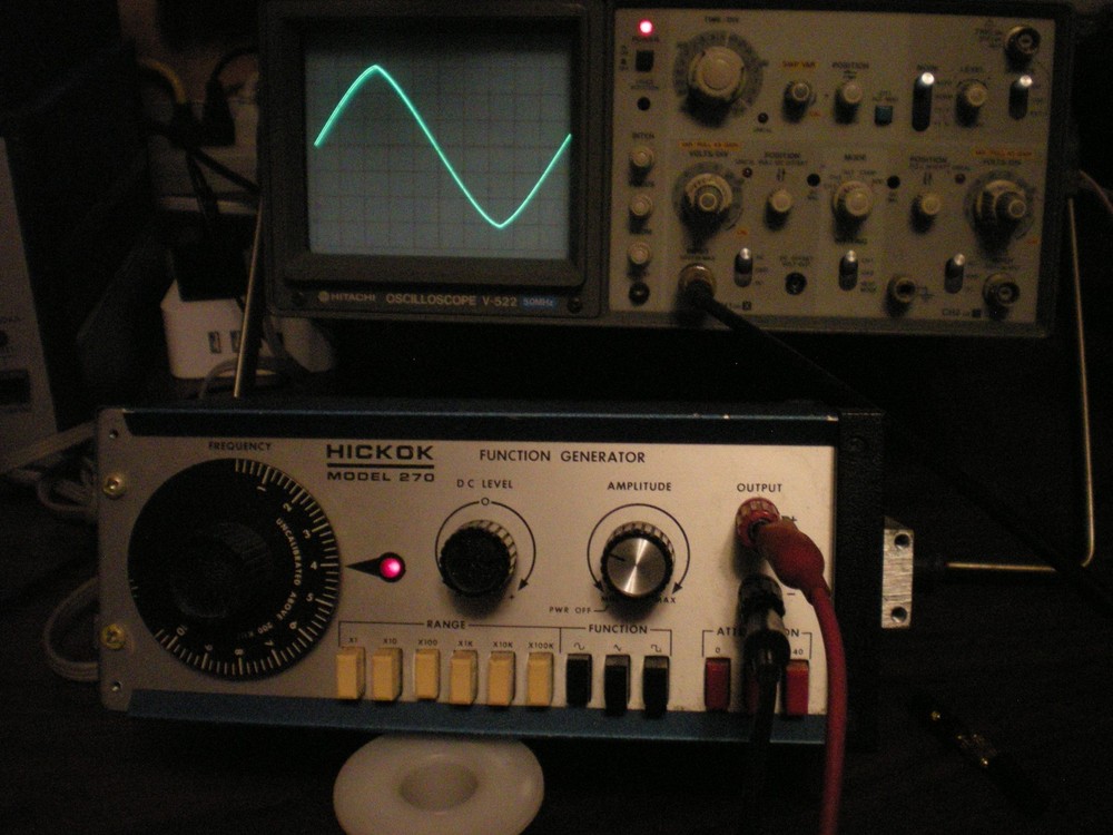 HICKOK 270 Function Generator, Tested with Oscilloscope, Vintage, (DESCRIPTION)