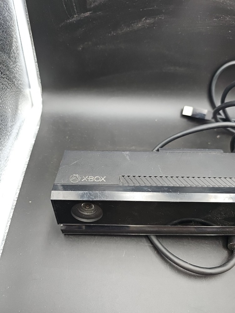 Microsoft Xbox One Kinect Motion Sensor Camera Bar Model 1520