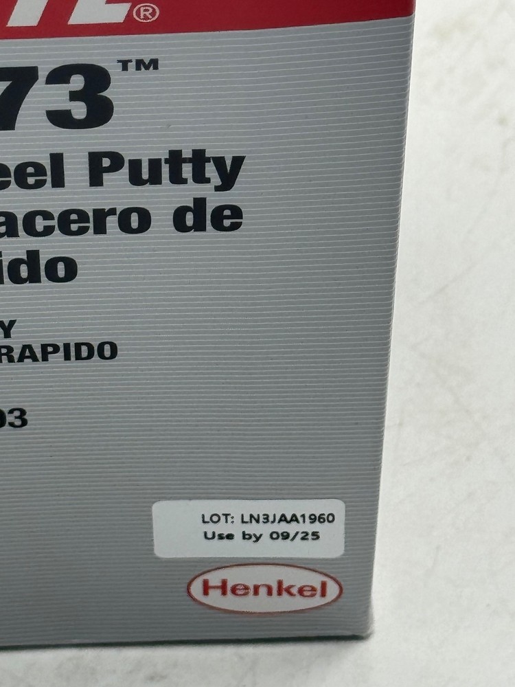 Loctite EA 3473 Fast Set Steel Putty Epoxy Kit 1lb USE BY 9/25