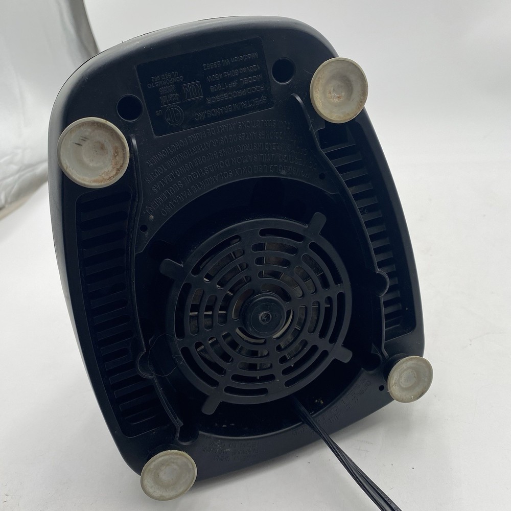 Black & Decker 8-Cup Food Processor FP1700B *BASE ONLY* *TESTED & WORKING*