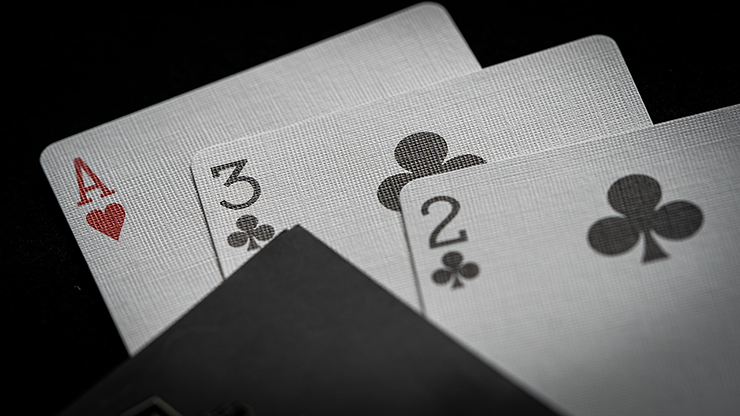 Michael Skinner's Ultimate 3 Card Monte RED