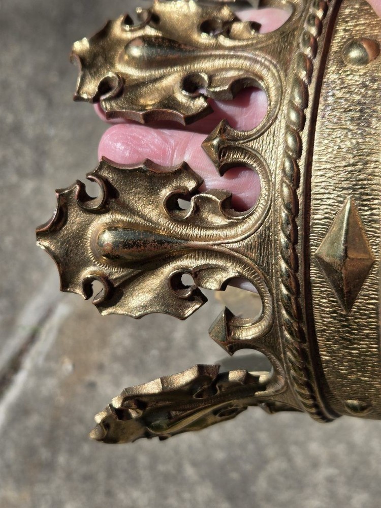Vtg. Solid Brass Crown. Unmarked.