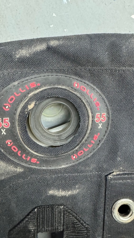 Hollis X55 Double Wing