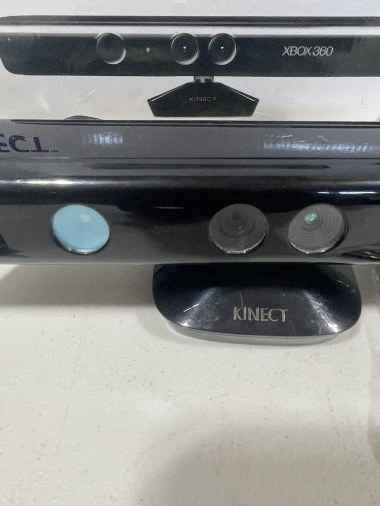 Microsoft Kinect Sensor Bar Xbox 360 with AC Power Adapter Model 1414