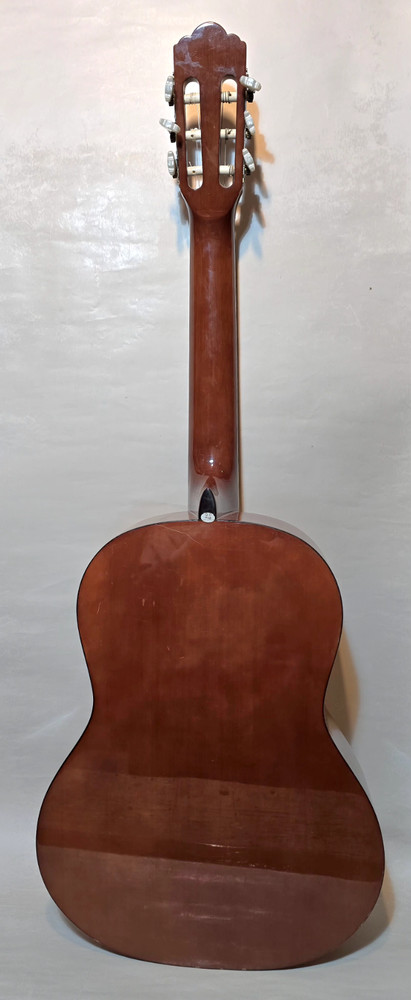 4/4 classical guitar