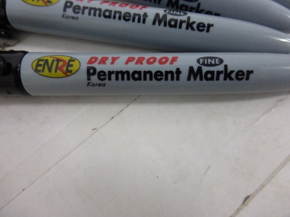 Entre permanent markers fine 12 pack