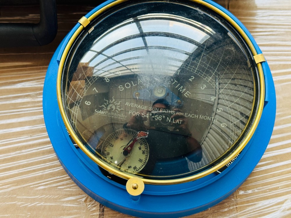 Solar Pathfinder Solar Site Analysis with Tripod and Hard Case Open Box