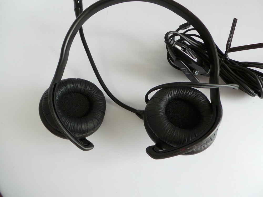 PLANTRONICS WIRED ADJUSTABLE HEADSET, SKYPE PHONE USB ADAPTER 02 USB