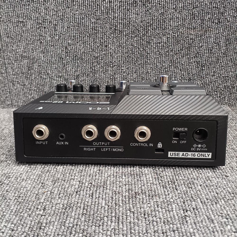 ZOOM G2 FOUR MULTI-EFFECTOR 308576