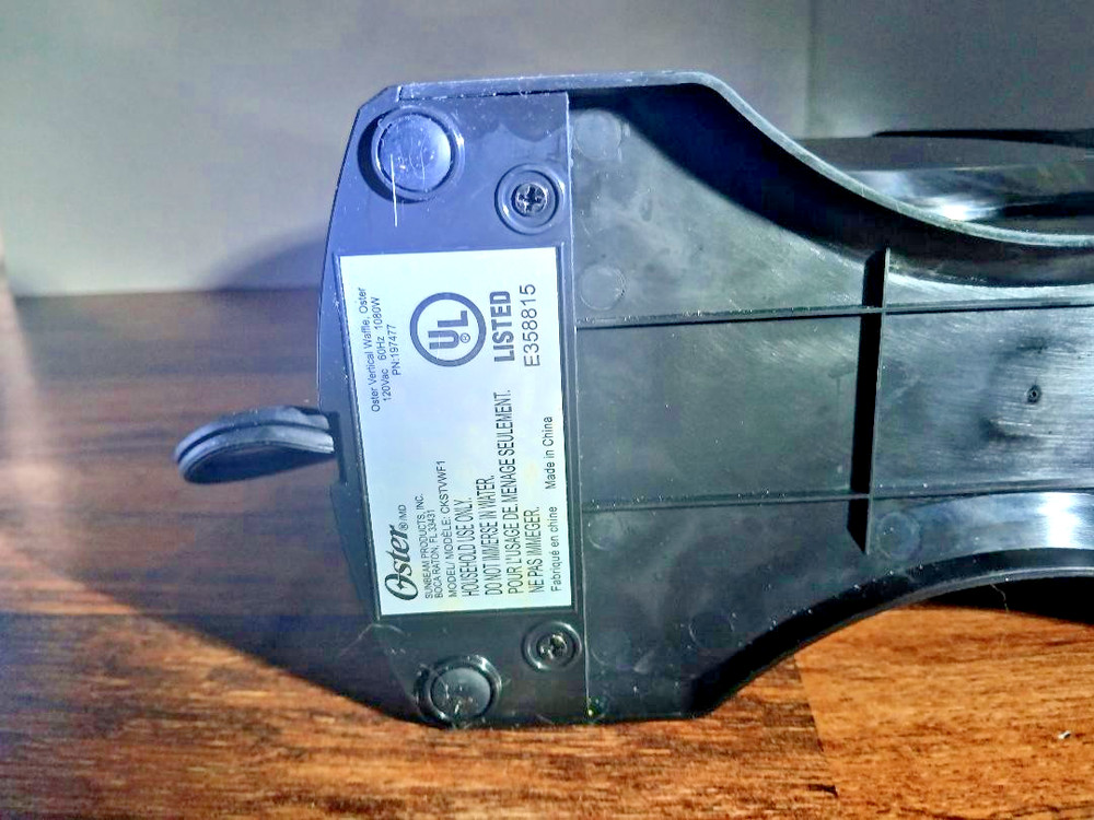 Oster Waffle Maker DuraCeramic Belgian Titanium-Infused Non Stick Clean - Tested