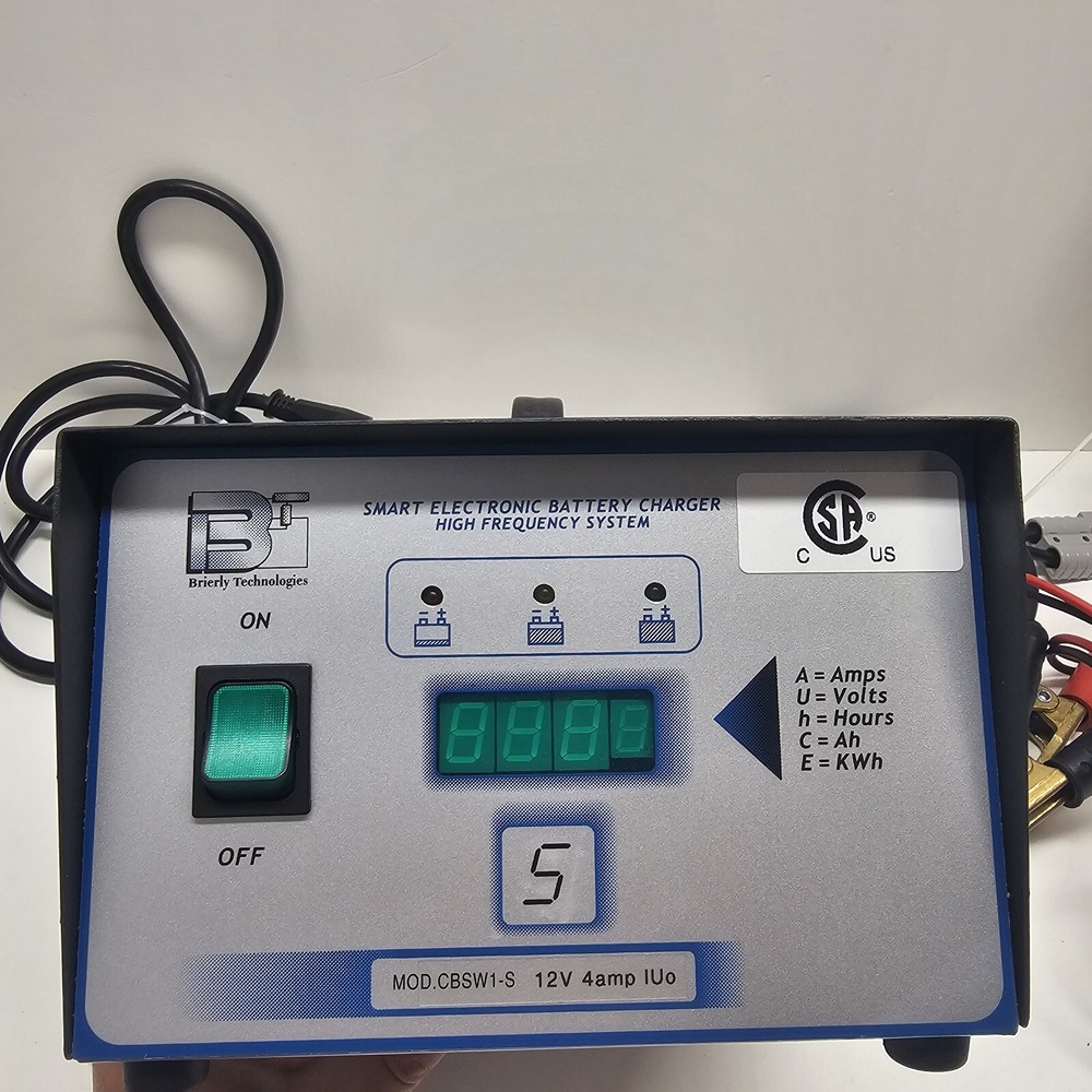 SMART ELECTRONIC Battery Charger HIGH FREQUENCY SYSTEM CBSW1-S BRIERLY TECH.