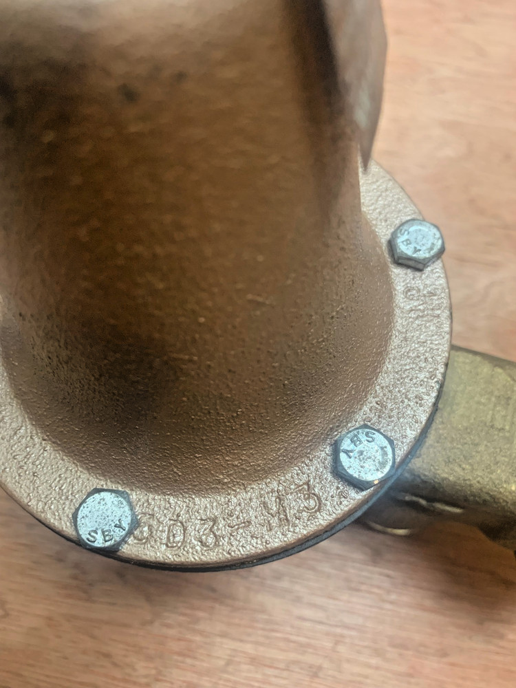 Watts U5B LP 1 1/4" Water Pressure Reducing Valve 10 - 35 PSI 200 LBS. Max.