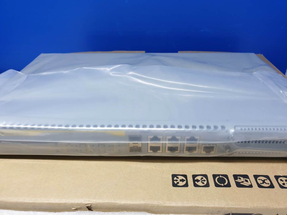 Allied Telesis AT-AR770S Secure VPN Router AR770S