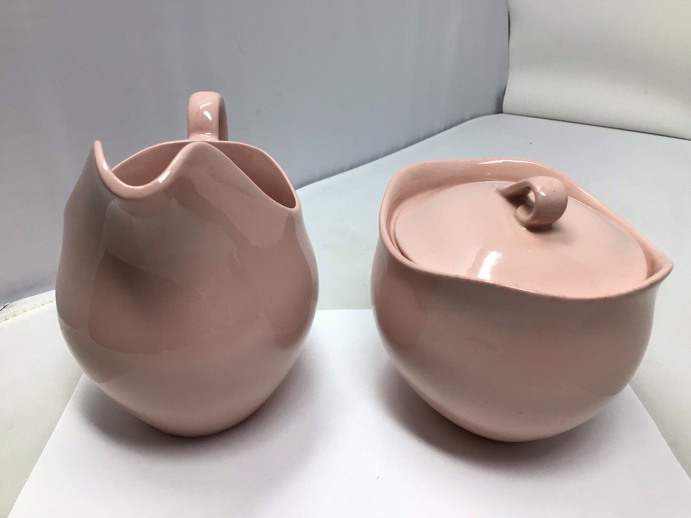 Johnson Bros “Rose cloud “ Sugar And Creamer