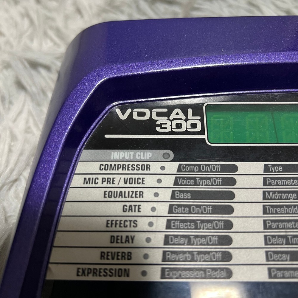 DigiTech Vocal 300 Vocal-Multi-Effects Pedal Processor Guitar Vocal Tested good!