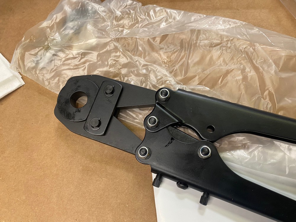 Apollo PEX Crimp Tool Kits 1” And 1/2”