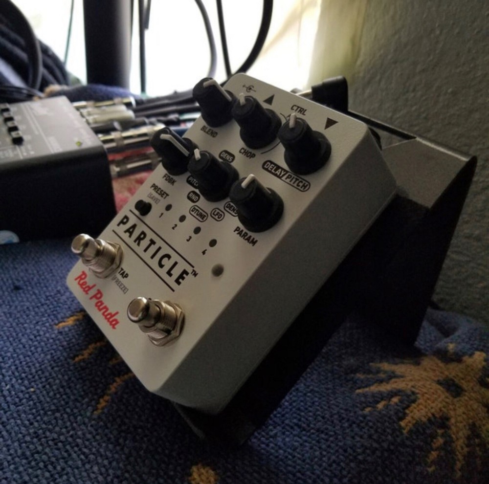 Apache Steel Stand for Guitar Pedal or Effect Unit